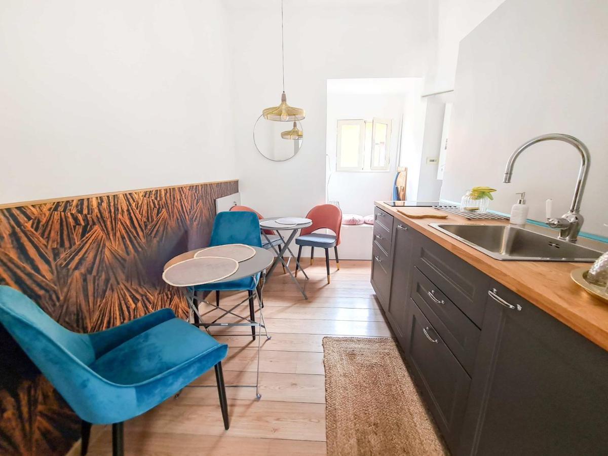 Appartement Via Vittoria Quattro Rome