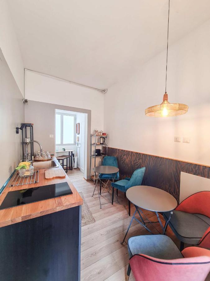 Via Vittoria Quattro Appartement